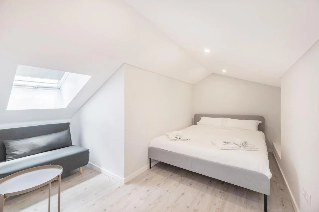 Olala Lisbon Oriente Suites C