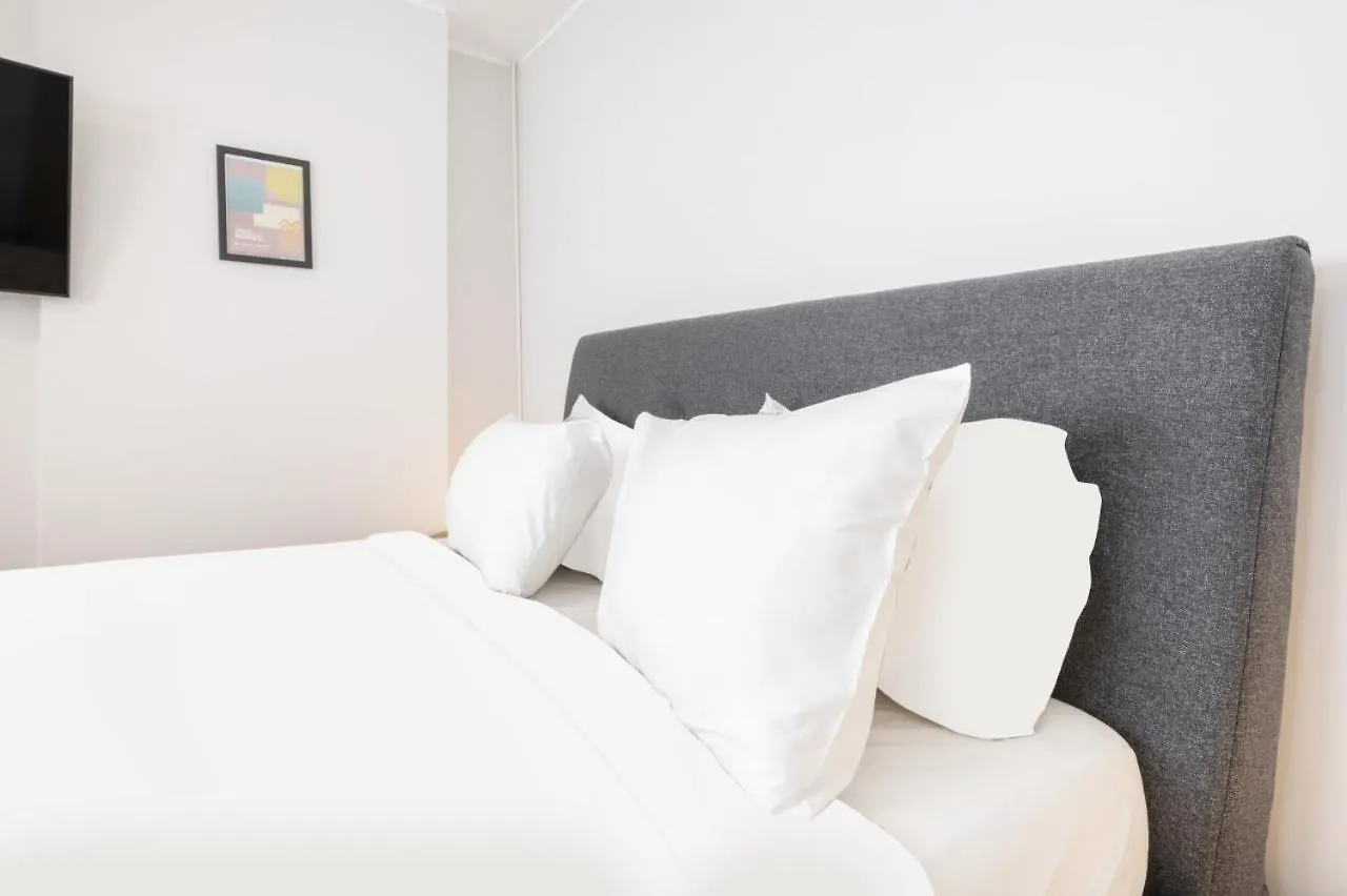 Olala Lisbon Oriente Suites C